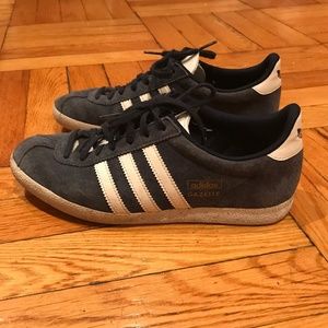 adidas Gazelle Sneakers